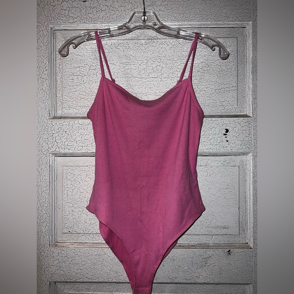 Pink Ribbed Bodysuit - Picture 4 of 5